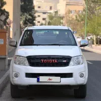 هایلوکس اتومات