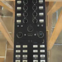 کنترلر دیجی Traktor X1 MK2