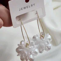 گوشواره فانتزی گل سفید