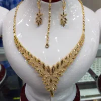 گردنبند طلا در حدنو