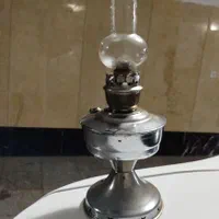 چراغ نفتی قدیمی سالم فقط توانباری بوده خاک گرفته|لامپ و چراغ|تهران, نیروی هوایی (پیروزی)|دیوار