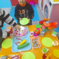 همکار خانم جهت خانه بازی|استخدام آموزشی|کرمان, |دیوار