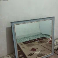 اینه با قاب چوبی سالم