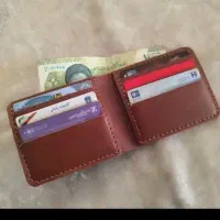 v کیف a پول m
