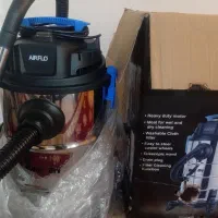 جاروبرقی کاملا نو تو کارتن