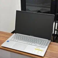 لپ تاپ core i7 نسل 13 اصلا کارنکرده