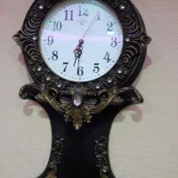 ساعت دیواری