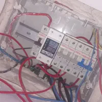 خدمات تخصصی برق ساختمان برقکار برقکش شبانه روزی
