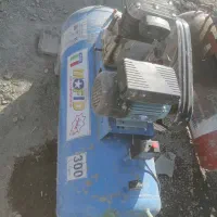 کمپرسور باد ۳۰۰لیتری مفید