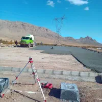 بتن ریزی با ماله پروانه ای و کاتر زنی