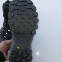 کفش کوهنوردی هامتو|کیف، کفش، کمربند|قروه, |دیوار