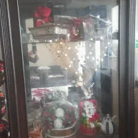 ویترین چوبی سه طبقه