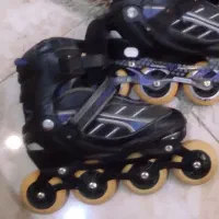 کفش اسکیت سایز ۳۷ تا ۴۰