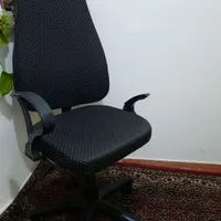 صندلی چرخ دار راحت