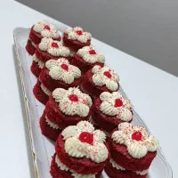 سفارش انواع کیک های تولد، کوکی و شیرینی‌های تازه|خدمات پذیرایی، مراسم|اصفهان, بهارستان|دیوار