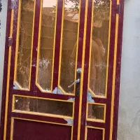 در دو لنگه آلمنیوم
