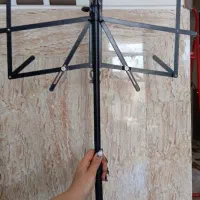 پایه گیتار ، نگهدارنده کتاب