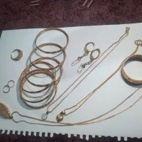 ۷۰گرم طلا ۲۰۰ بالا تابلو