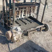 دستگاه بلوک زنی چهارقالبه