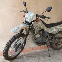 تریل سوزوکی روان ۲۰۰