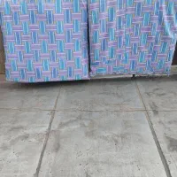 تشک خواب.|رختخواب، بالش، پتو|قم, سالاریه|دیوار