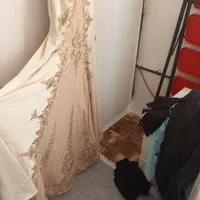 ۳۸تا۴۰|لباس|هشتگرد, شهرک وحدت|دیوار