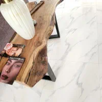 جلو مبلی چوب گردو|مبلمان خانگی و میز عسلی|شیراز, میرزاکوچک خان|دیوار