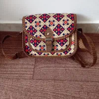 کیف مجلسی|کیف، کفش، کمربند|اراک, |دیوار