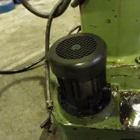 تراش دریل ۳۲ تبریز مدل ۸۰ ۲میز (۱۸ دور درحد اکبند)|ماشین‌آلات صنعتی|تهران, اتحاد|دیوار