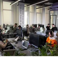 فروش محصولات آموزشی درآمد بالای 10تومن