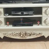 میز تلویزیون سالم و تمیز