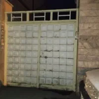 فروش درب حیاط سالم و محکم وسنگین