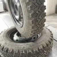 لاستیک گل برفی پیکان وانت بدونه رینگ|قطعات یدکی و لوازم جانبی|همدان, |دیوار