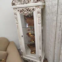 مینی ویترین در حد نو بدون خط و خش