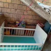 تخت و گهواره|تخت و سرویس خواب|نجفآباد, یزدانشهر|دیوار