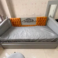 تخت خواب