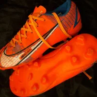 کفش فوتبال چمنی|تجهیزات ورزشی|گنبد کاووس, |دیوار