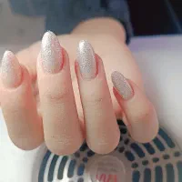 nail