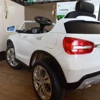 ماشین شارژی BENZ کولردار فول آپشن شاستی بلند|اسباب‌بازی بچه|تهران, بهداشت|دیوار