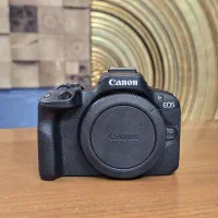 دوربین کانن EOS R50