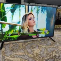 ال ای دی ۴۳ اینج  الجی  گلدیران با کارتون