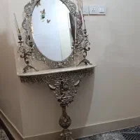 آینه و کنسول
