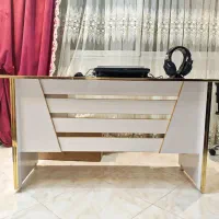 میز کامپیوتر با ابعاد 140 در 60 در 80 جنس درجه 1