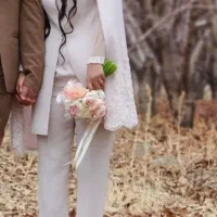 لباس عقد|لباس|الوند, |دیوار