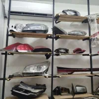 نیروی کار جهت تعمیر چراغ خودرو