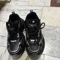 کتونی زنانه سایز۴۰