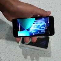 در حد نو SE 2020|موبایل|رشت, پاستوریزه|دیوار