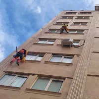 کار در ارتفاع با دسترسی طناب ( شرکت برج)