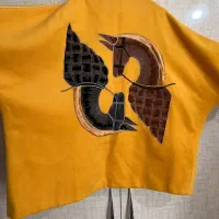 پالتو|لباس|سنندج, |دیوار