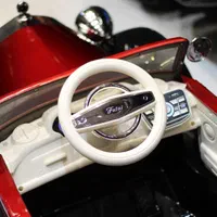 ماشین شارژی کلاسیک لاستیک ژله ای ( موتور شارژی )|اسباببازی بچه|مشهد, آبکوه|دیوار